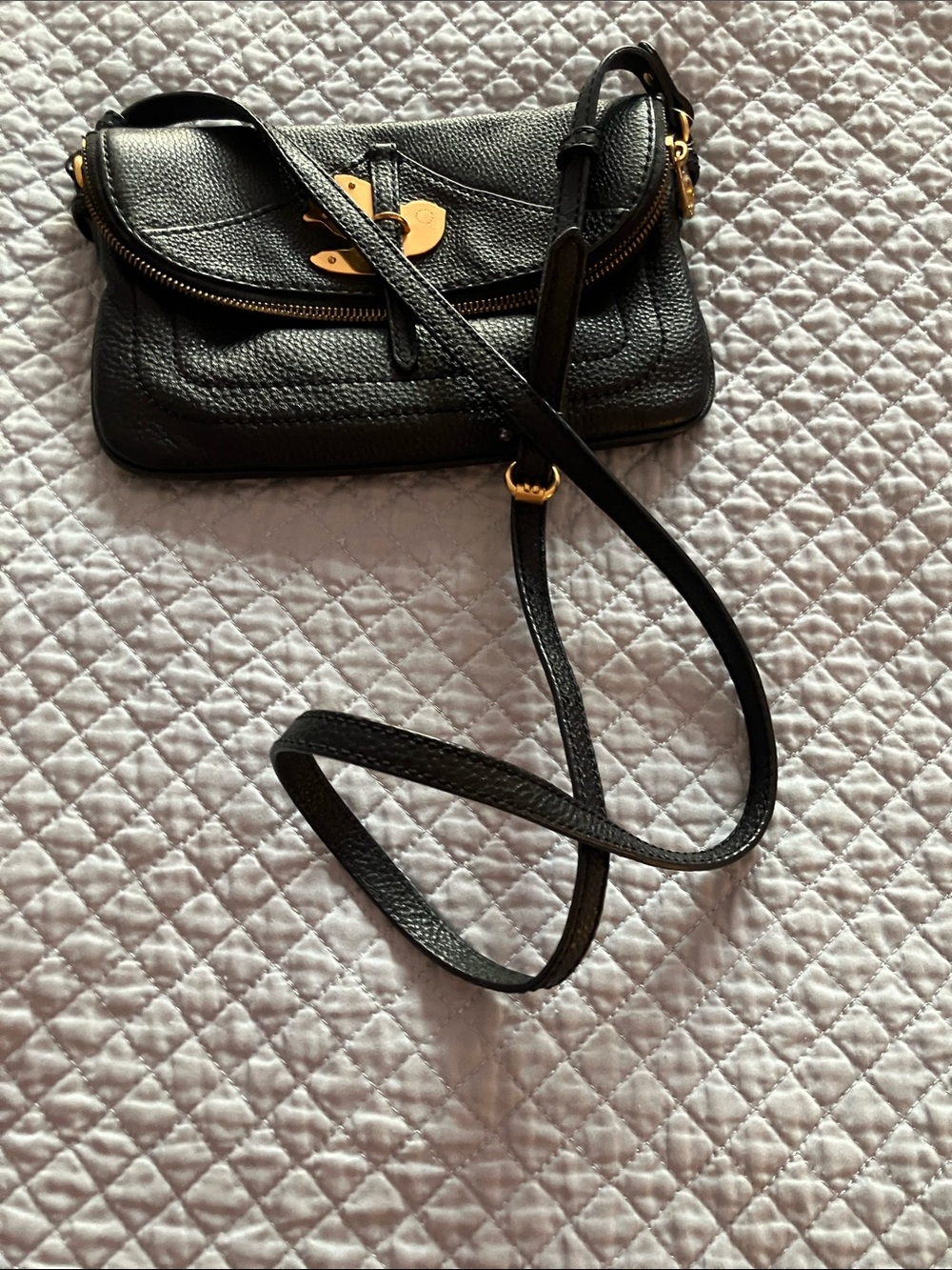 Marc By Marc Jacobs black Leather Crossbody with Gold Bird Hardware - Picture 11 of 11